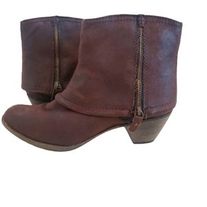Worthington Woman's Brown Boots